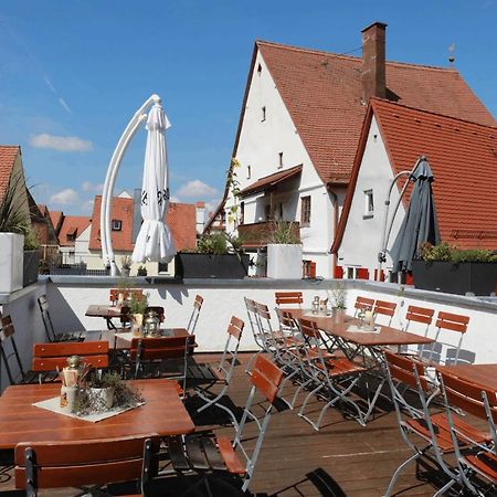 Weinstube Sinas Brettl Hotel เนิร์ดลิงเงน ภายนอก รูปภาพ